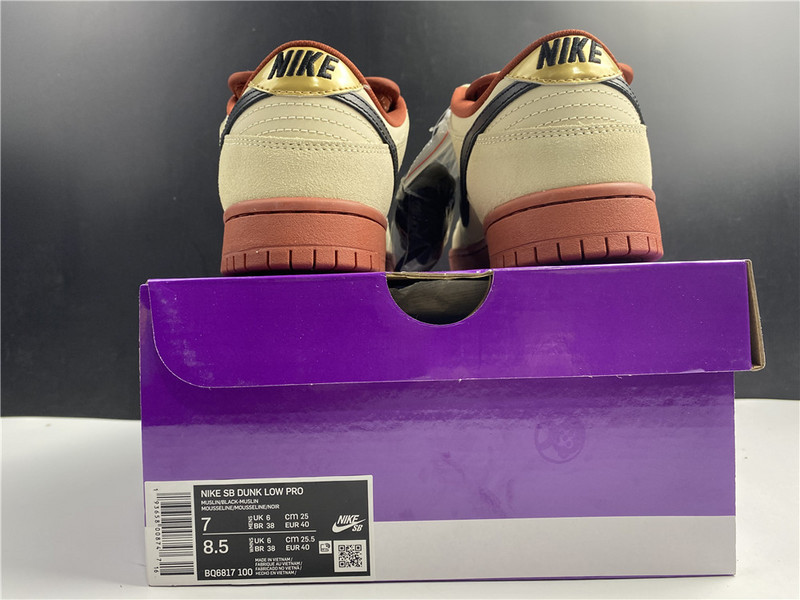 NIKE SB DUNK LOW BQ6817-100