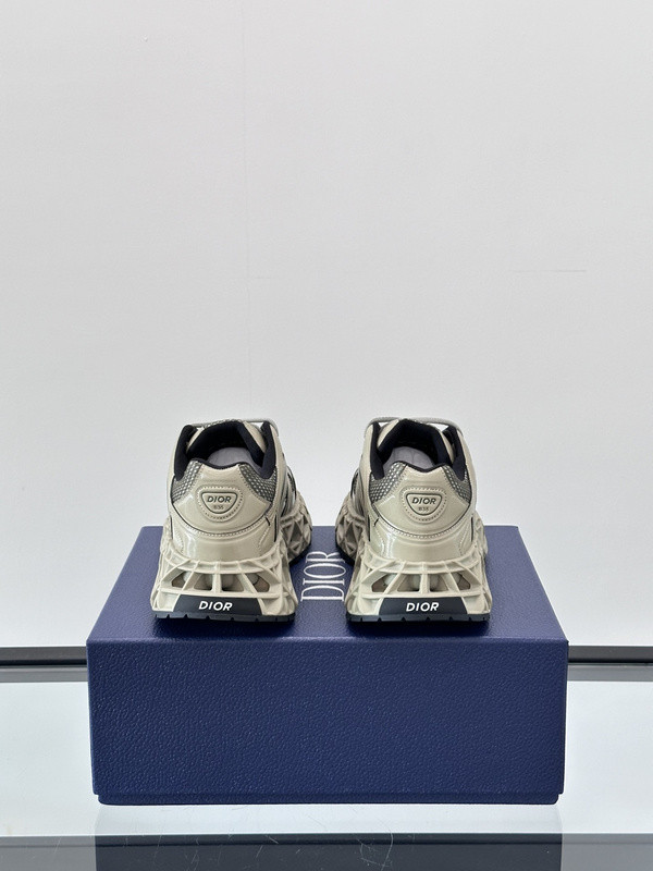 DR B35 NXXT sneaker