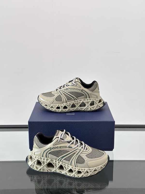 DR B35 NXXT sneaker