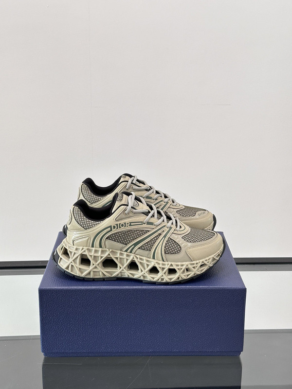 DR B35 NXXT sneaker