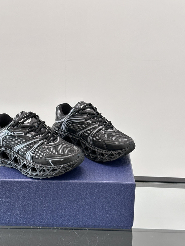 DR B35 NXXT sneaker