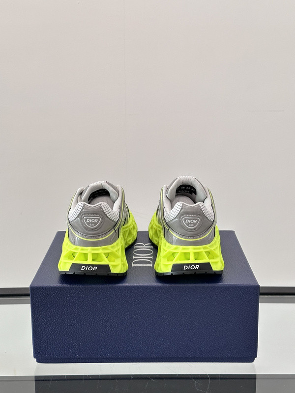 DR B35 NXXT sneaker