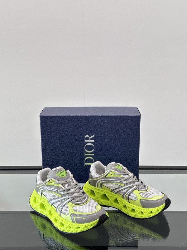 DR B35 NXXT sneaker