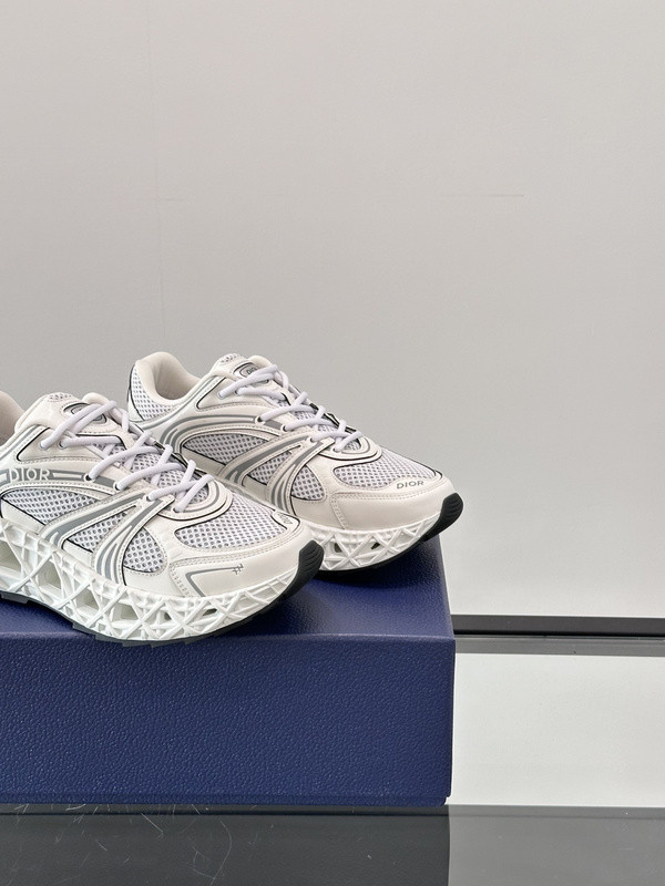 DR B35 NXXT sneaker