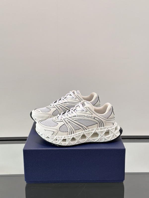 DR B35 NXXT sneaker