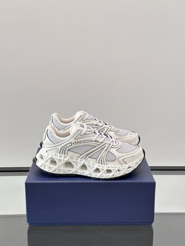 DR B35 NXXT sneaker
