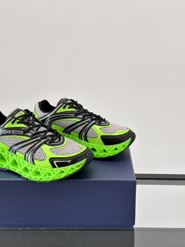 DR B35 NXXT sneaker