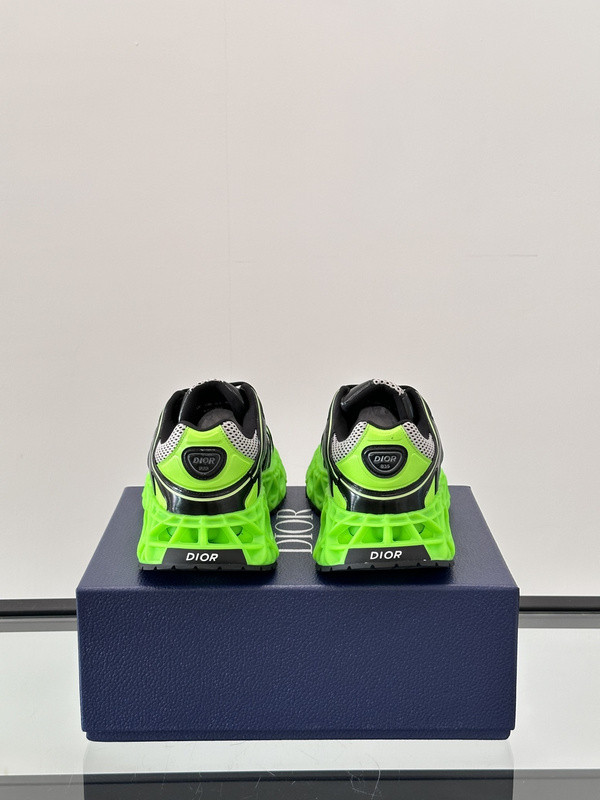 DR B35 NXXT sneaker
