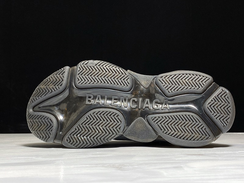 Ba*len*cia*ga triple-s sneaker (white red and black) 541624 w2fg1 1000