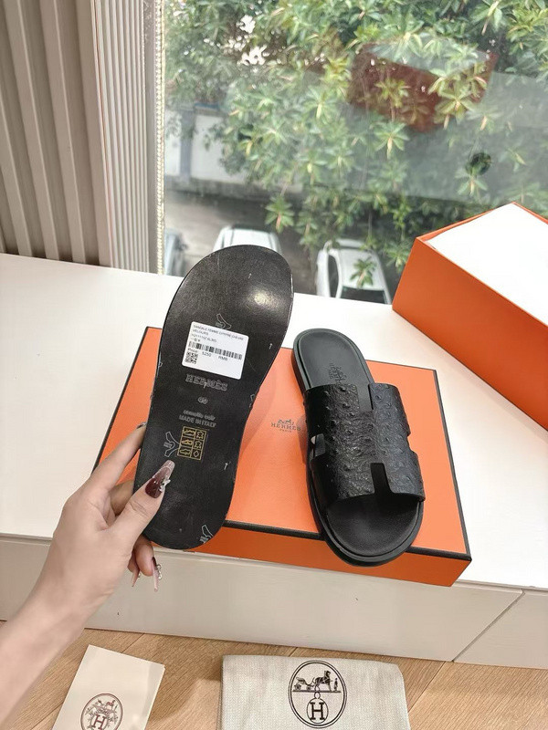 H*rmes Sandals