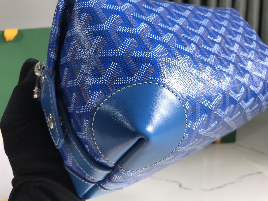 G09ard Boeing 25 Toilet Bag