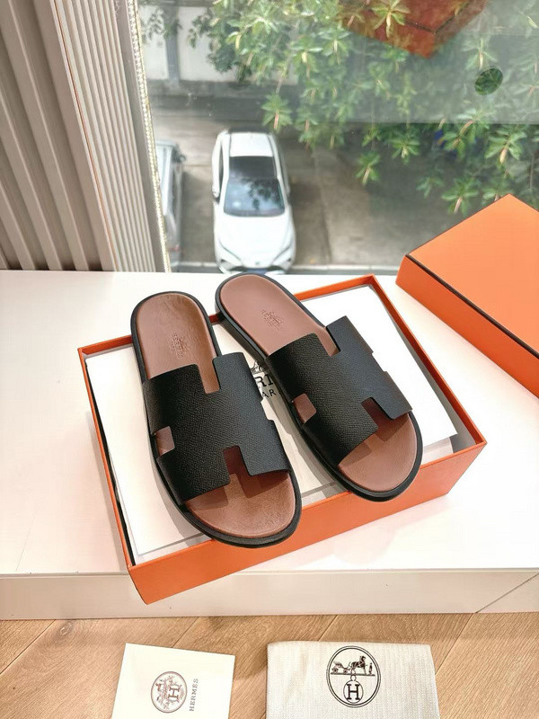 H*rmes Sandals