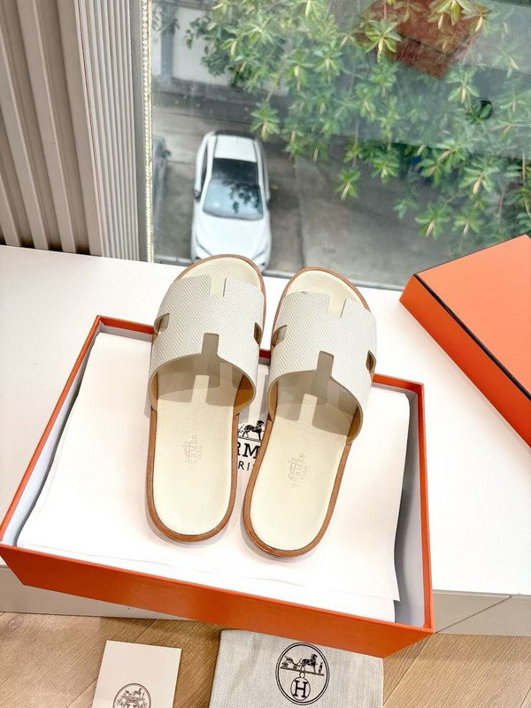 H*rmes Sandals
