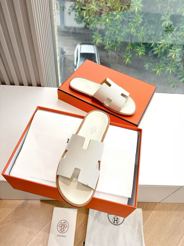 H*rmes Sandals