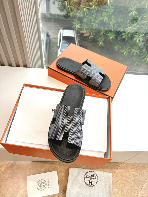 H*rmes Sandals