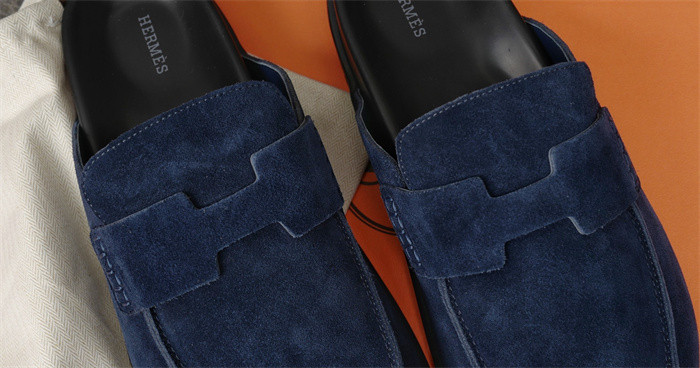 H*rmes Sandals