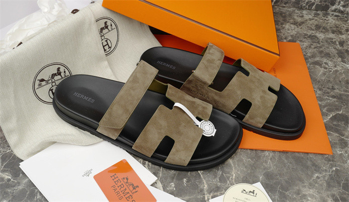 H*rmes Sandals