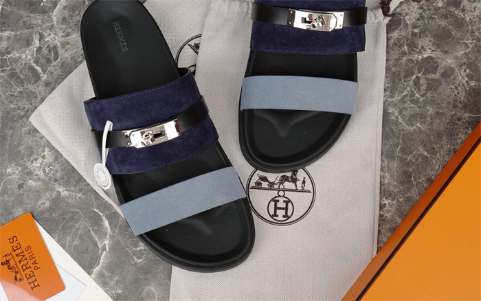 H*rmes Sandals
