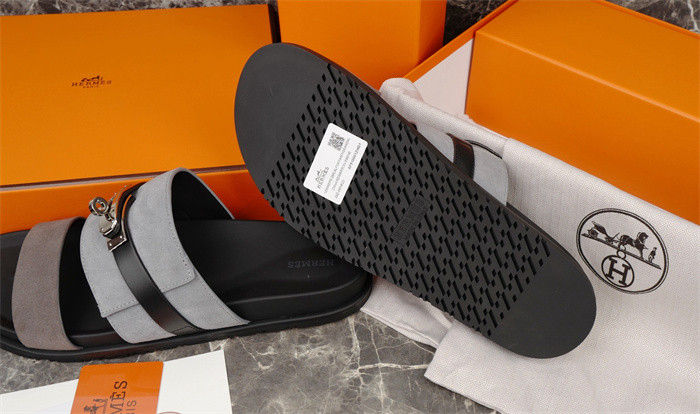 H*rmes Sandals