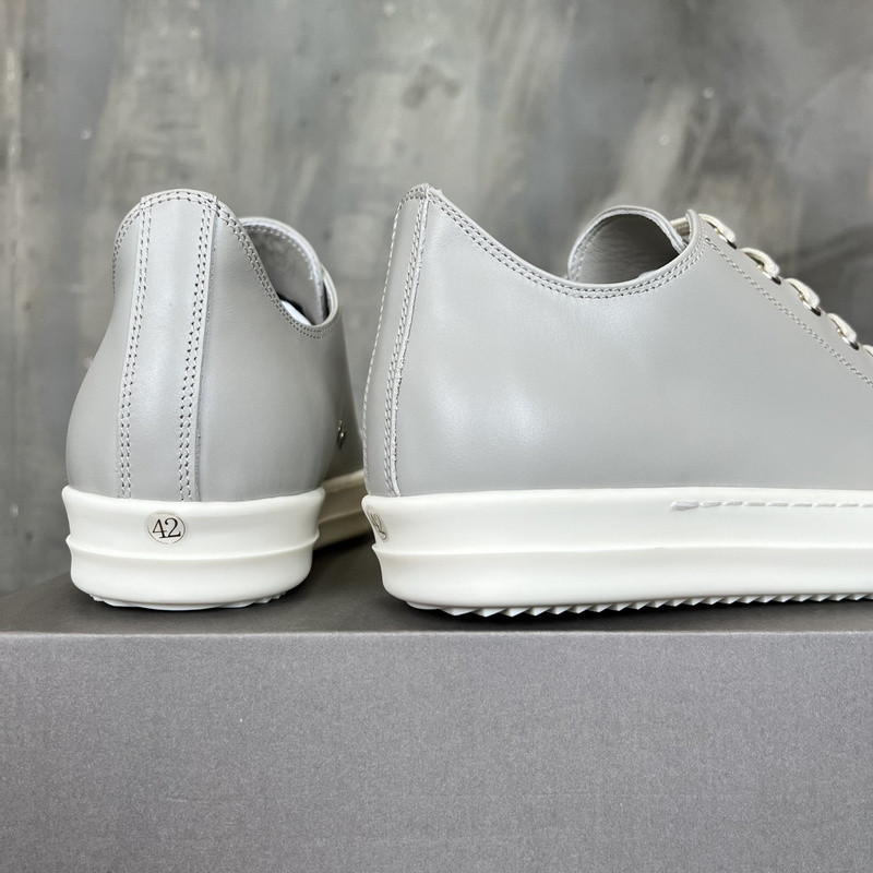 RICK 0WENS SNEAKERS