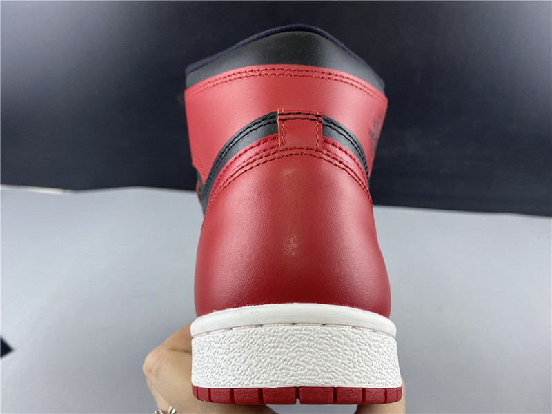 Air Jordan 1 Hi 85 Varsity Red Summit White Black BQ4422-600