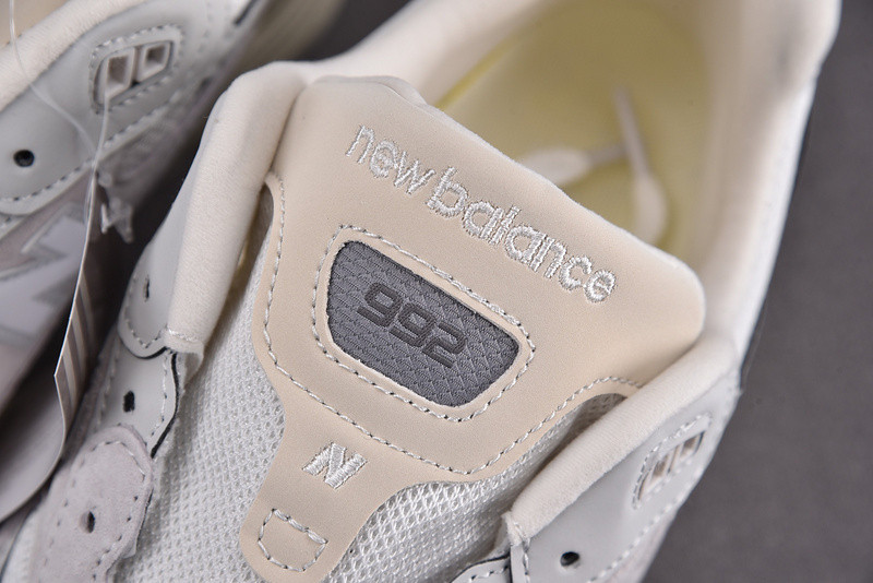 New Balance 992 White Silver (2021) - M992MD