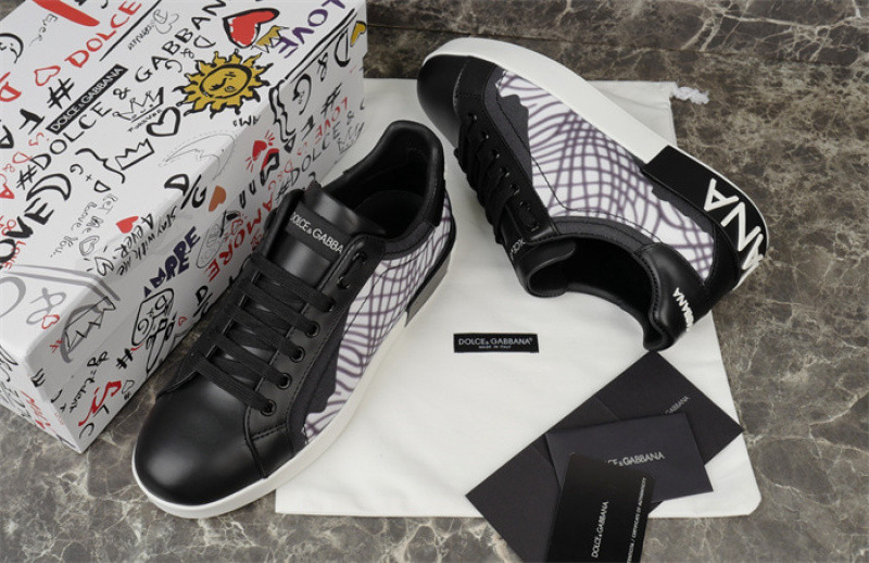 DG SNEAKER