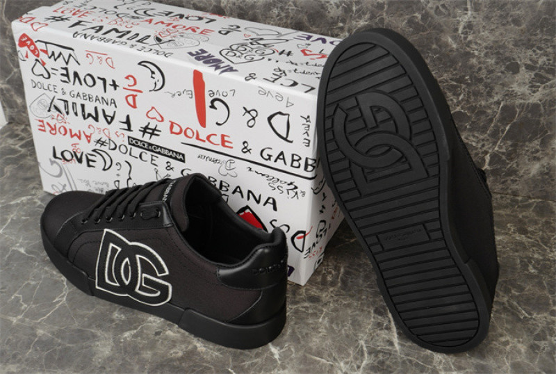 DG SNEAKER