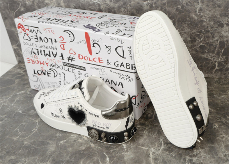 DG SNEAKER