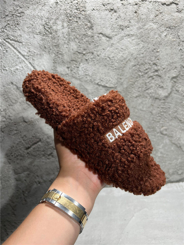 BALENCIAGA SLIDES