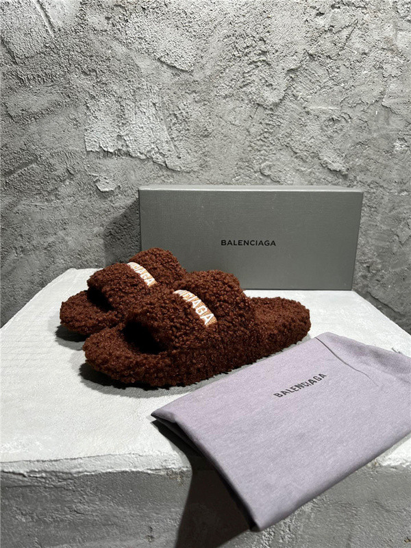 BALENCIAGA SLIDES