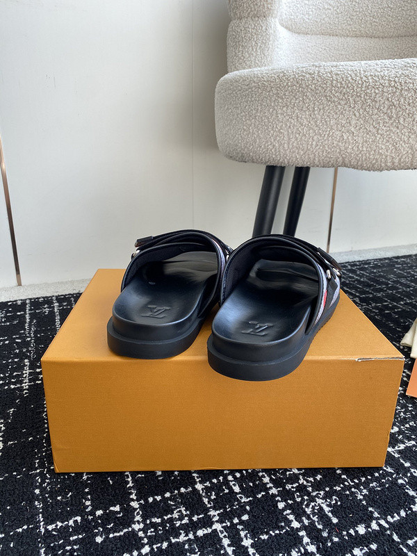 LOU1_TON SLIPPERS