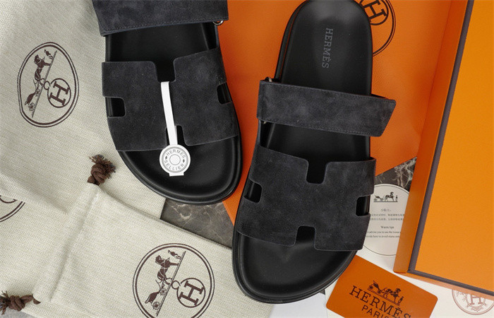 H*rmes Sandals