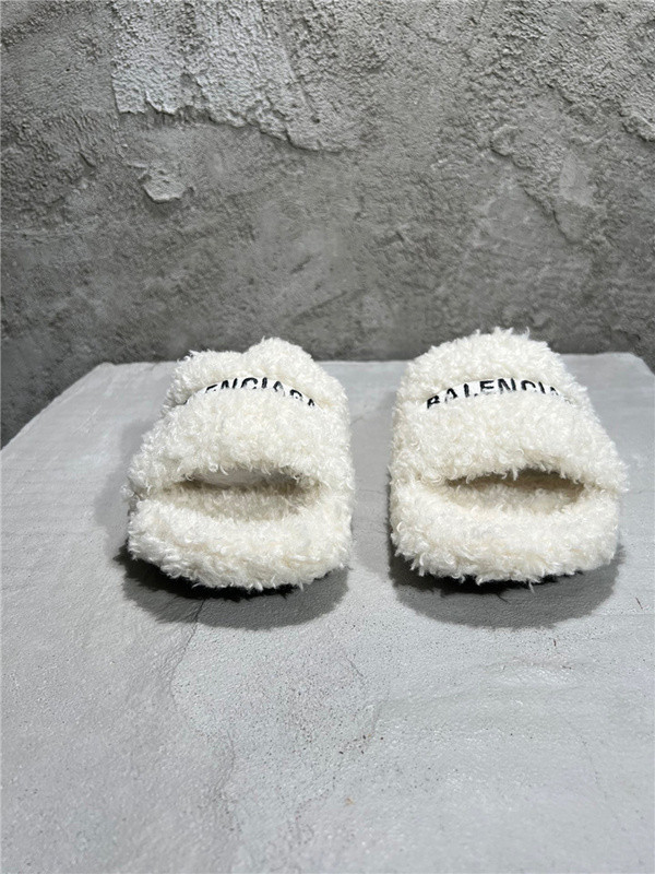 BALENCIAGA SLIDES