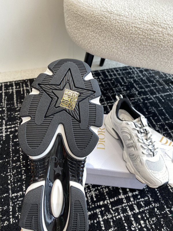 Di0r Chrono Sneaker