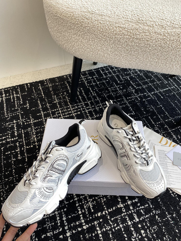 Di0r Chrono Sneaker