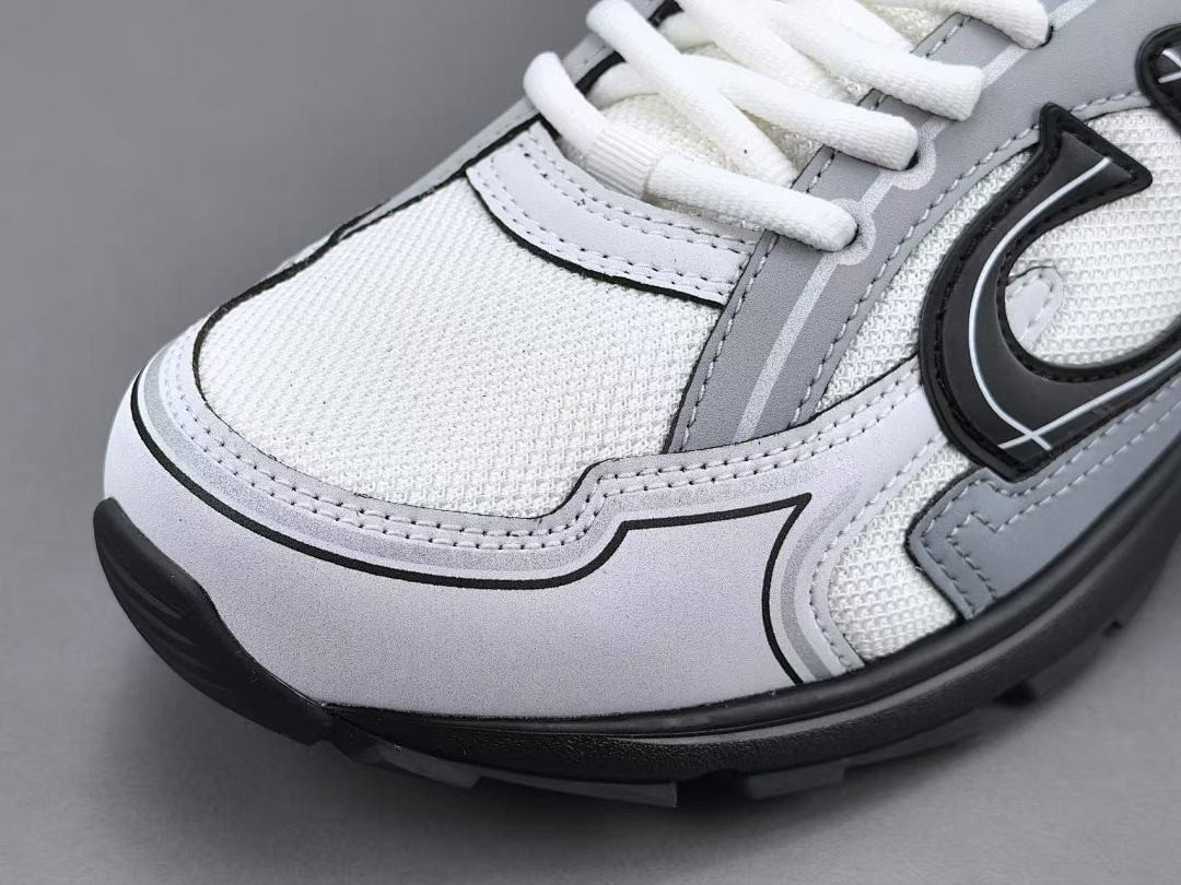 DR B30 SNEAKER