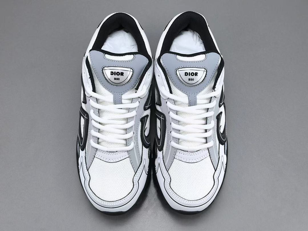 DR B30 SNEAKER