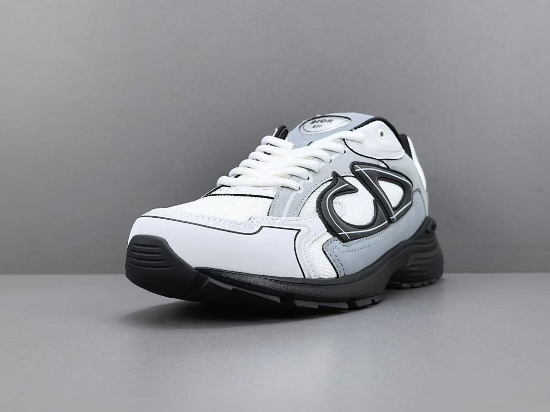 DR B30 SNEAKER