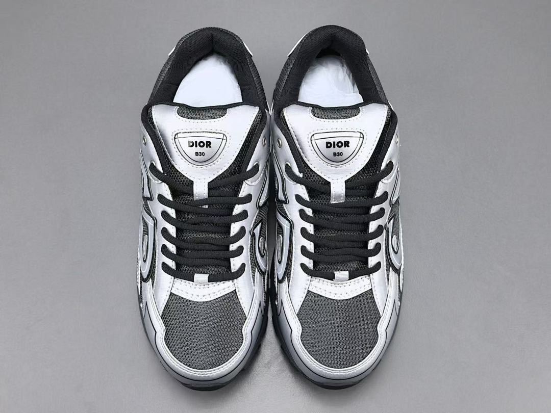 DR B30 SNEAKER