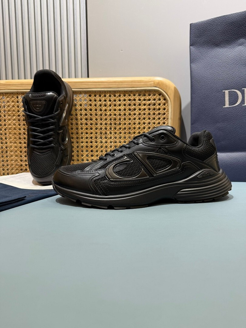 DR B30 SNEAKER