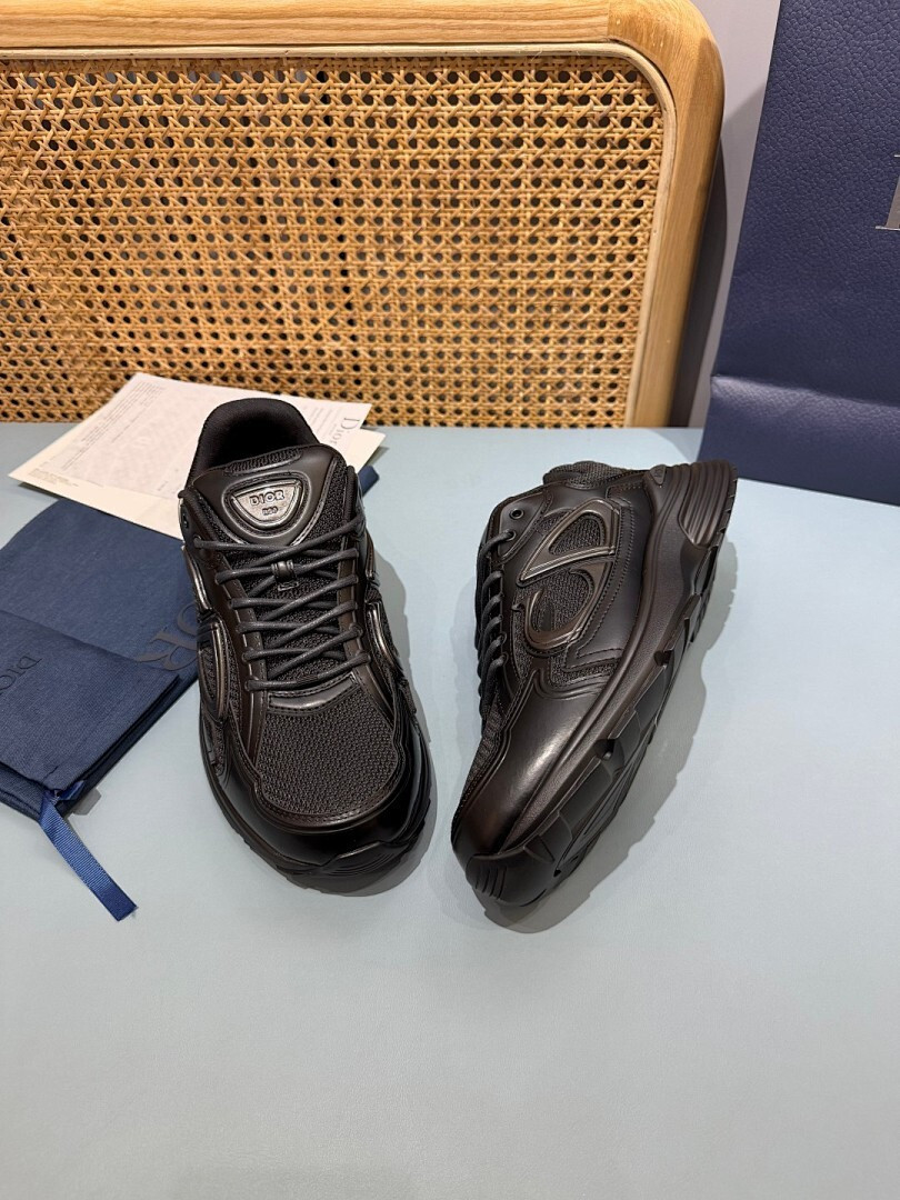 DR B30 SNEAKER