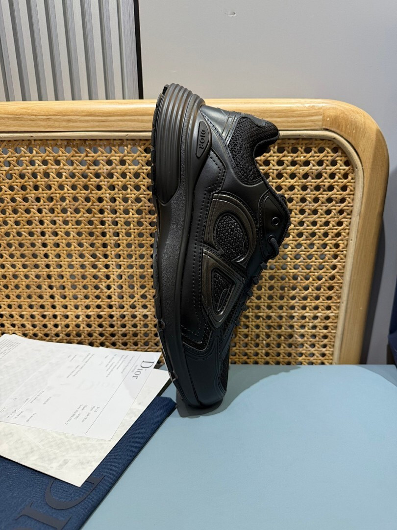 DR B30 SNEAKER