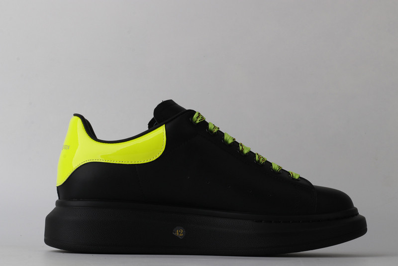 ALEXANDER MCQUEEN SNEAKER