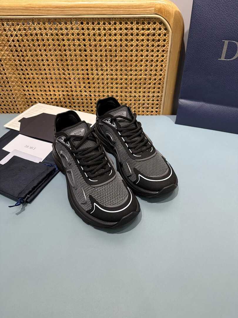 DR B30 SNEAKER