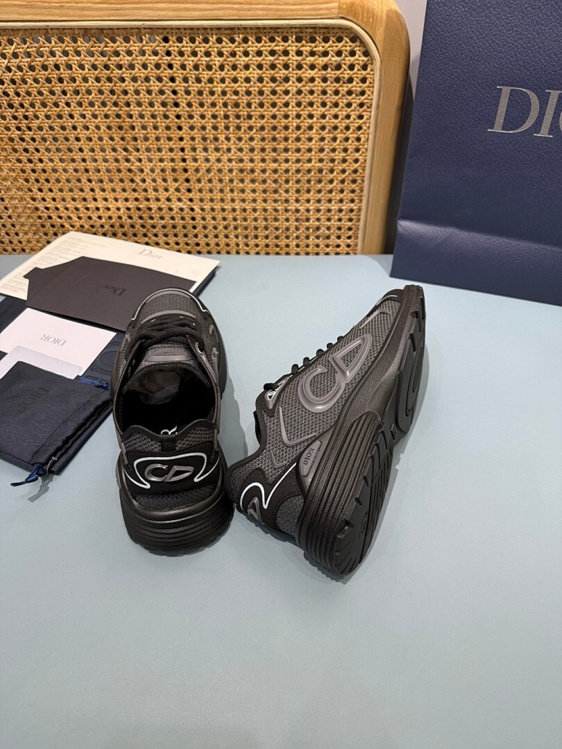 DR B30 SNEAKER