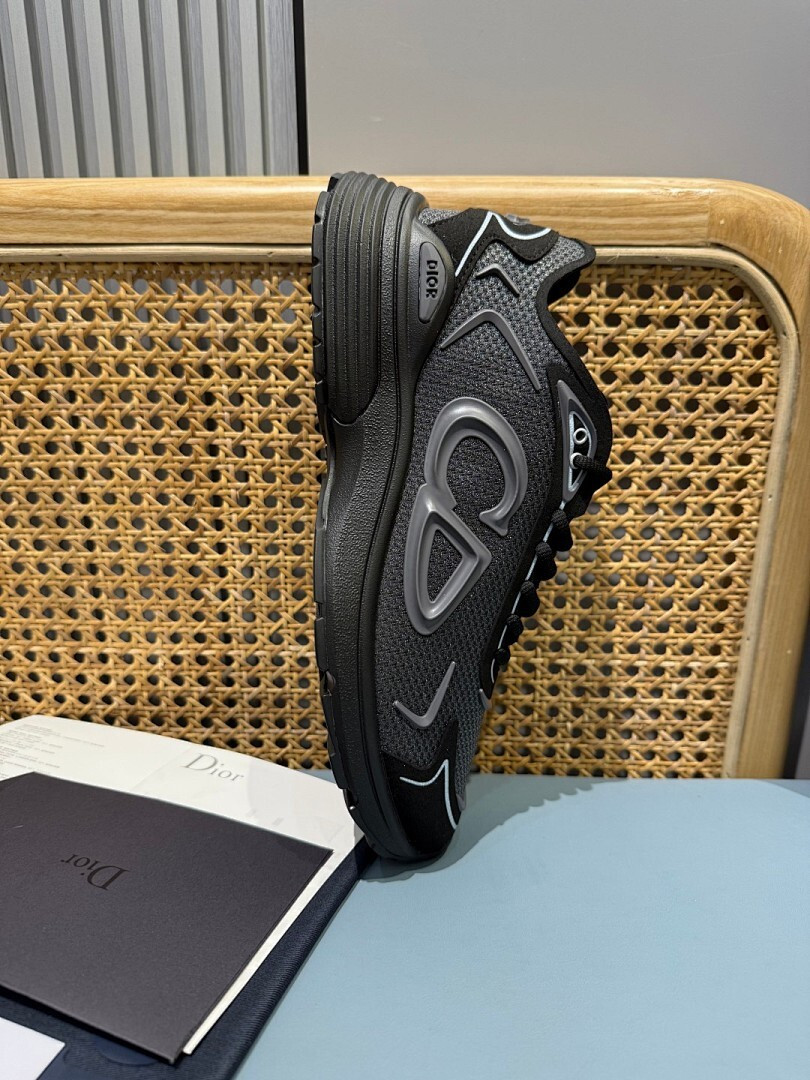 DR B30 SNEAKER