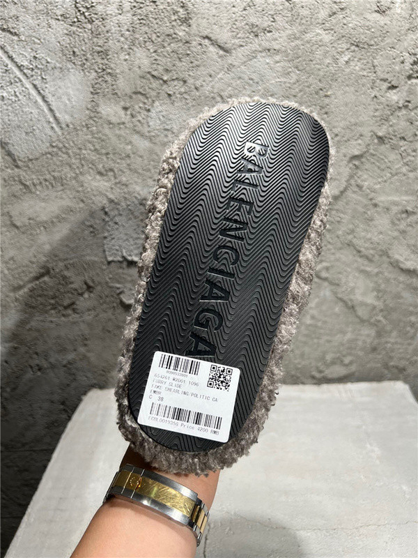BALENCIAGA SLIDES