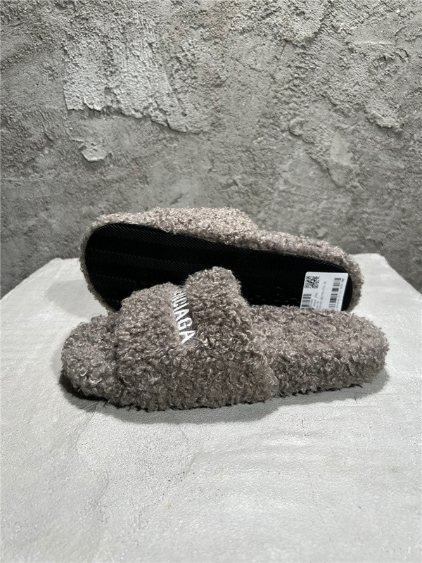 BALENCIAGA SLIDES