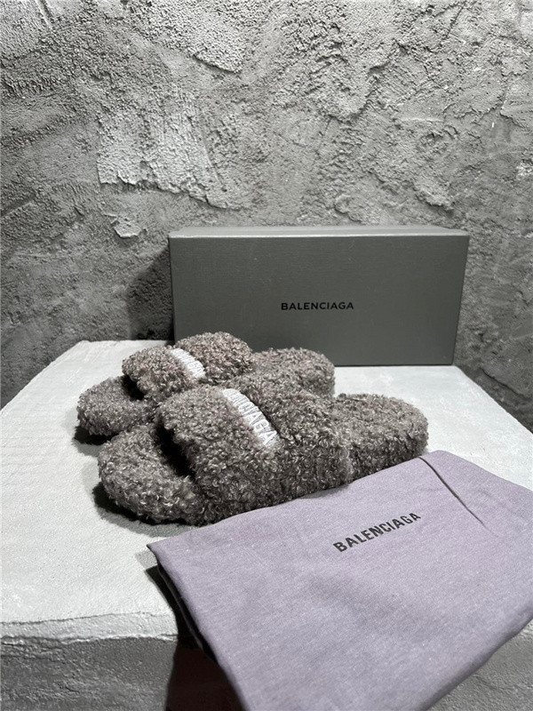 BALENCIAGA SLIDES